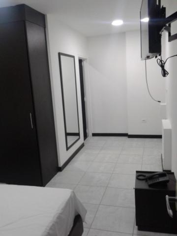 Ayenda 1406 Depeapan Hotel Cali Bagian luar foto