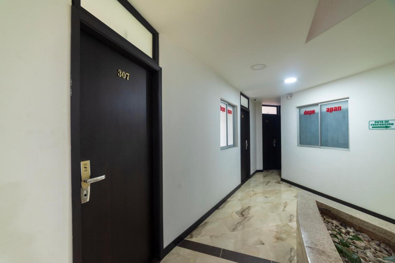 Ayenda 1406 Depeapan Hotel Cali Bagian luar foto